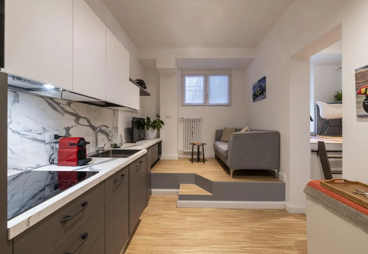 Easylife - Tranquillo Studio Vicino Prada Milan