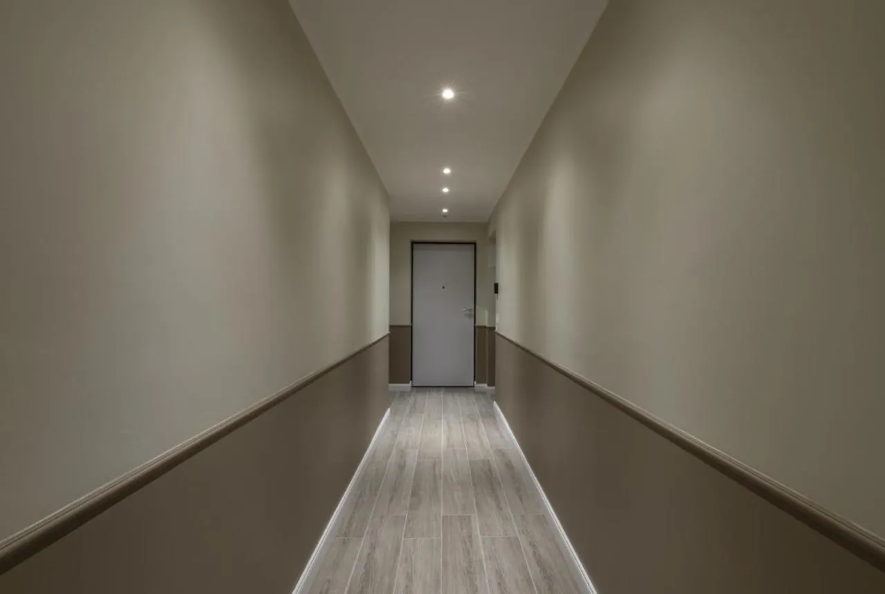Easylife - Tranquillo Studio Vicino Prada Milan 0*,  Italy