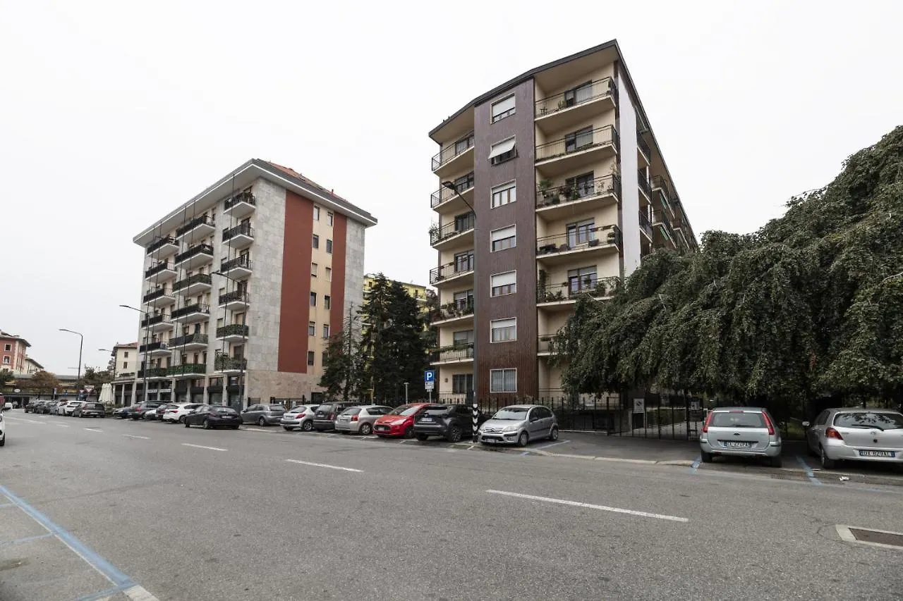 Easylife - Tranquillo Studio Vicino Prada Milan Apartment