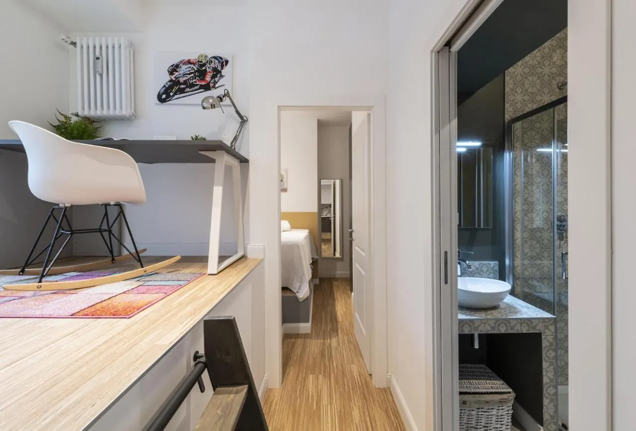 Easylife - Tranquillo Studio Vicino Prada Milan Italy